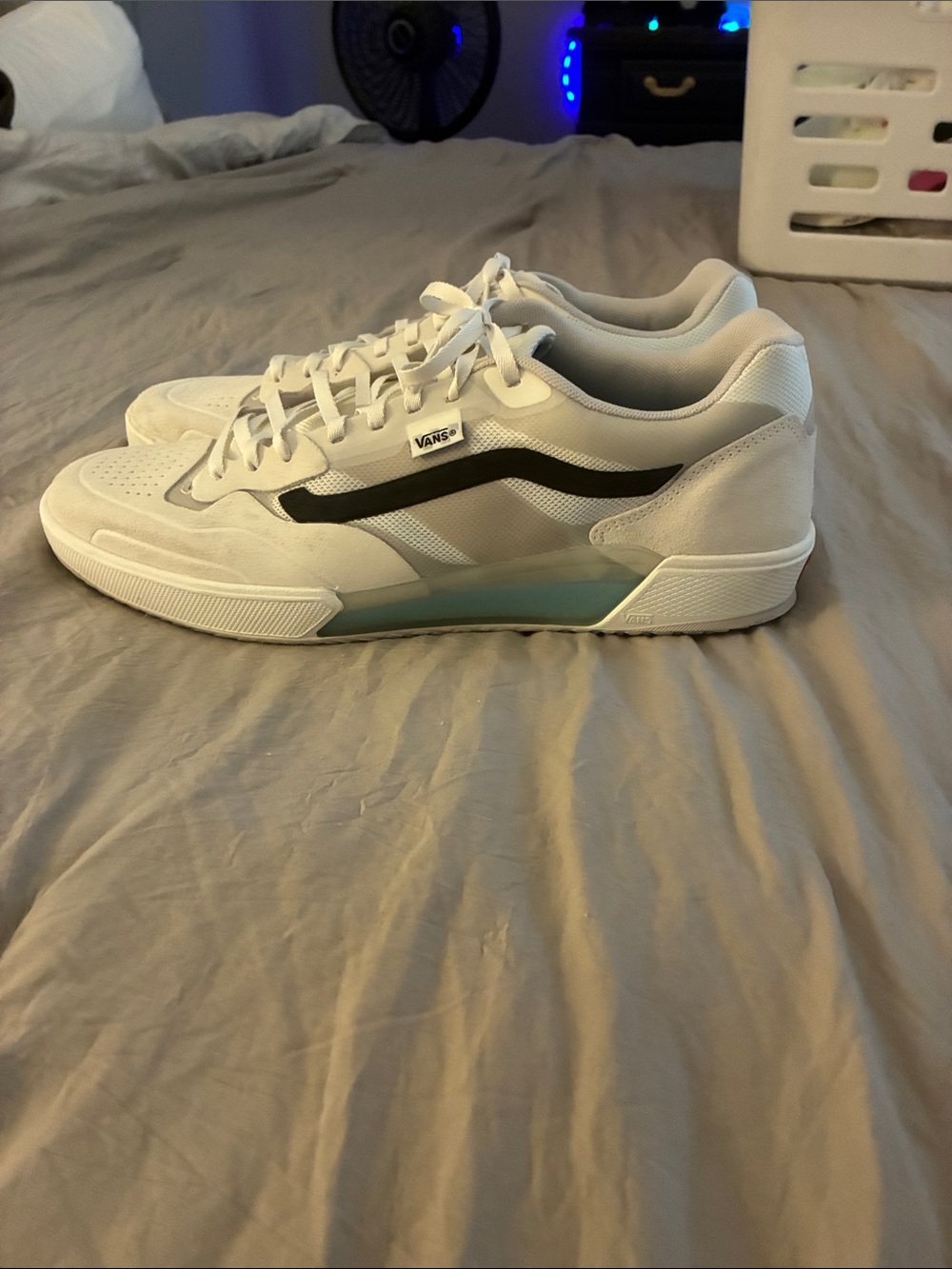 Vans Ave 2.0 Shoes